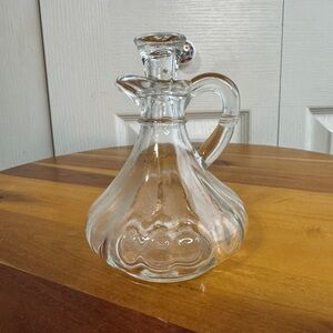Antique Anchor Hocking Presence Cruet with stopper